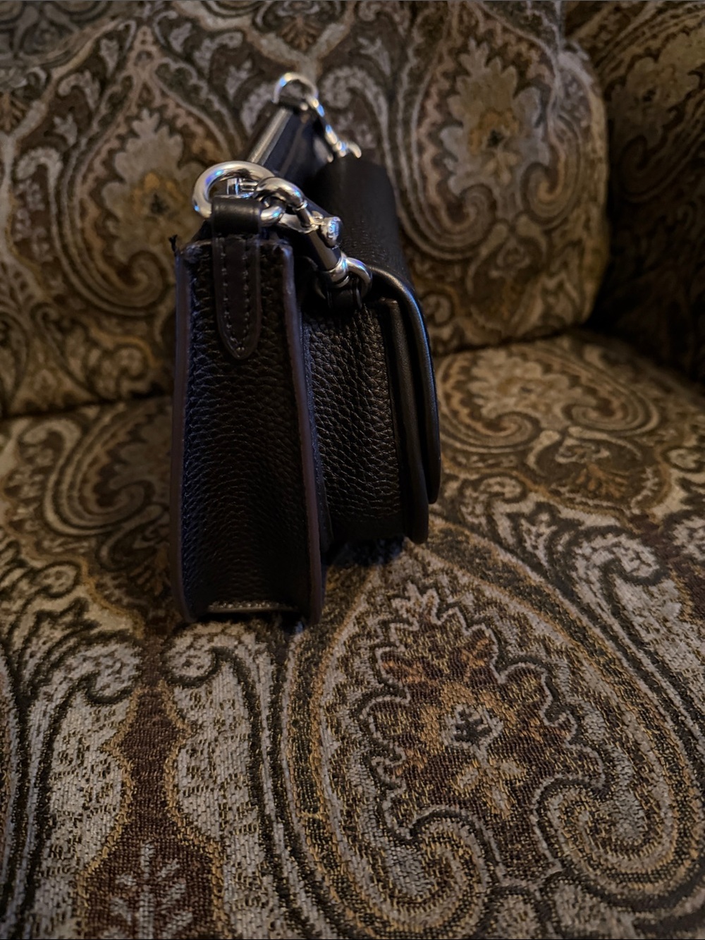 Coachtopia, Black crossbody - Picture 4 of 8